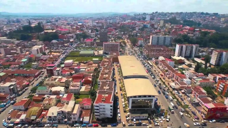 VIDEO. Une remarquable vidéo aérienne du centre-ville d’Antananarivo