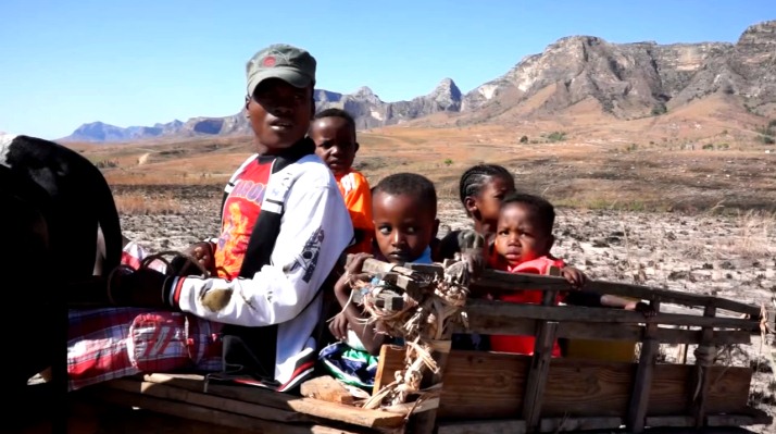 VIDEO. Paysages et rencontres magnifiques à Madagascar