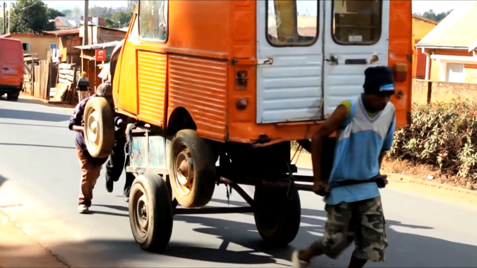 adygasyfilmlovanantenaina Le blog du voyage à