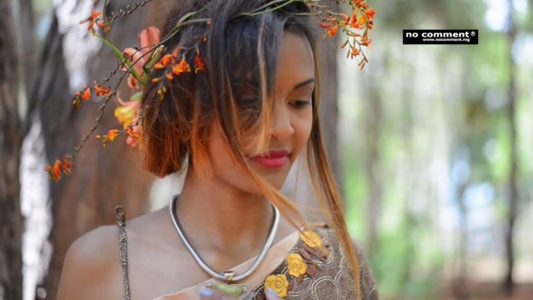 VIDEO. Un making of d’une séance-photo avec des modèles malgaches