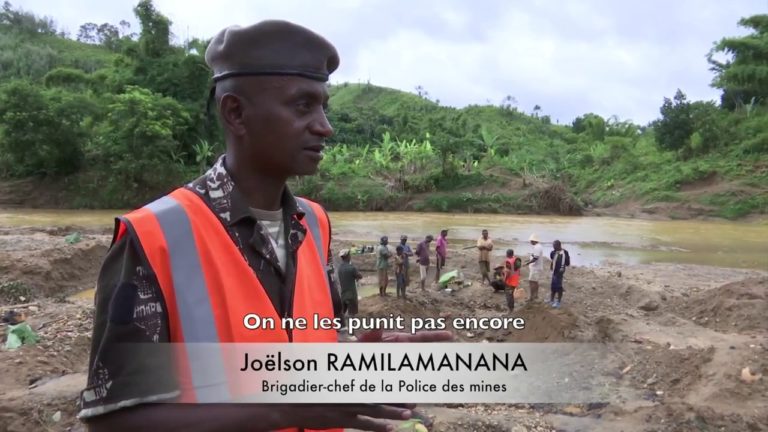 VIDEO. « Mines de rien », un reportage édifiant sur l’exploitation de l’or malgache