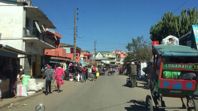 VIDEO. Ce qui arrive quand vous conduisez une voiture à Antananarivo