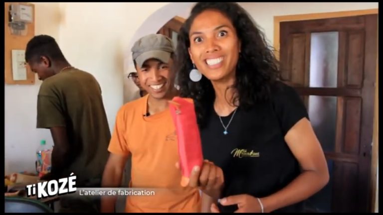 VIDEO. Un reportage dans un atelier de fabrication d’Art malagasy