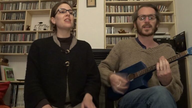 VIDEO. Quand deux Français chantent une chanson évangélique en malgache